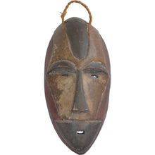 Load image into Gallery viewer, Vintage Songye Mask- 23x11CM- D.R. Congo - African Tribal art- African Mask